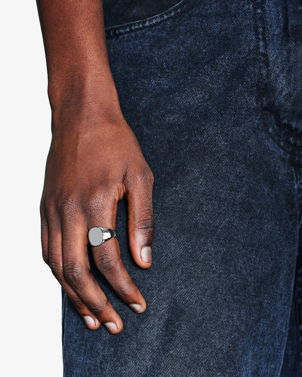 Signet Ring